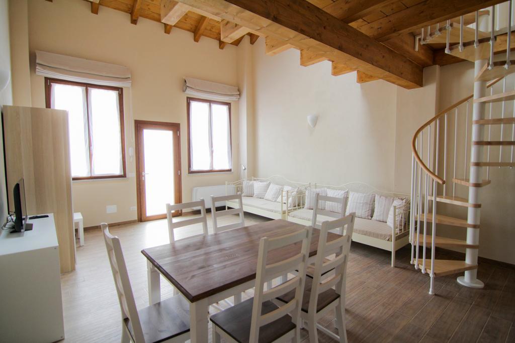 Agriturismo Cascina della Fontana Lodi Camera foto